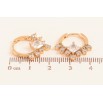 Сережки Xuping колір Позолота 18K колечка "Бічний візерунок з кристалами" фото №2 Сережки Xuping колір Позолота 18K колечка "Бічний візерунок з кристалами" фото №2