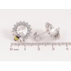 Серьги Xuping цвет Родий с кристаллами Swarovski пусеты "Цветочки с кристаллом Clear и пчелой" фото №3