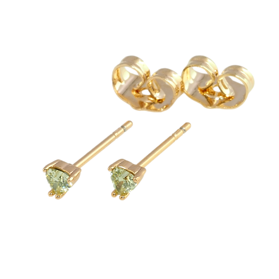 Серьги Xuping Позолота 18K пусеты Салатовые кристальные сердечки фото №1 Серьги Xuping Позолота 18K пусеты Салатовые кристальные сердечки фото №1