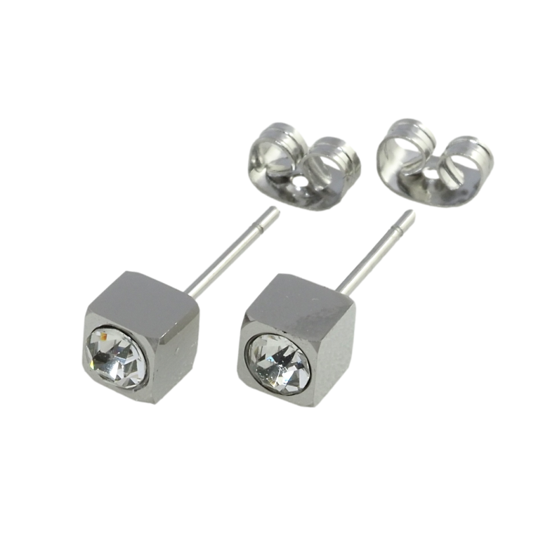 Сережки Xuping TTM Stainless Steel колір Родій пусети Кубики з фіанітами 5х5мм фото №1 Сережки Xuping TTM Stainless Steel колір Родій пусети Кубики з фіанітами 5х5мм фото №1