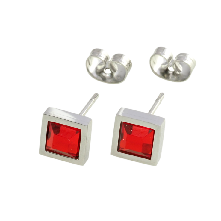 Серьги Xuping TTM Stainless Steel цвет Родий пусеты Красные фианиты 7х7мм фото №21 Серьги Xuping TTM Stainless Steel цвет Родий пусеты Красные фианиты 7х7мм фото №21