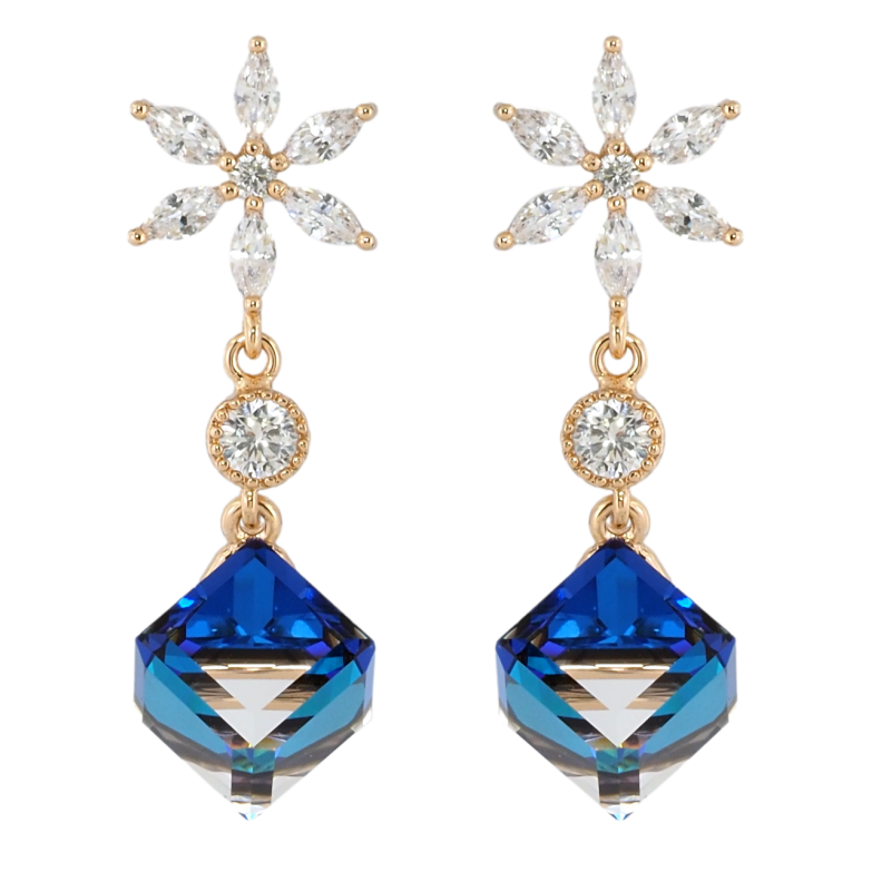 Сережки Xuping колір 18K з кристалами Swarovski пусети Кришталеві квіточки з кубиками Bermuda Blue фото №16 Сережки Xuping колір 18K з кристалами Swarovski пусети Кришталеві квіточки з кубиками Bermuda Blue фото №16