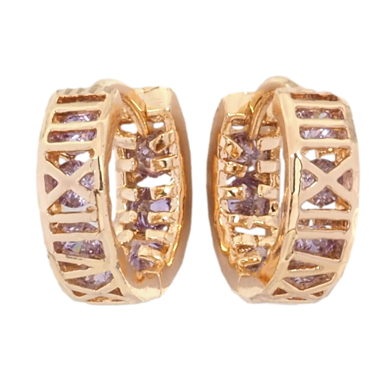 Сережки Xuping M&L Колір 18K колечка Римські цифри з бузковими кристалами фото №9 Сережки Xuping M&L Колір 18K колечка Римські цифри з бузковими кристалами фото №9