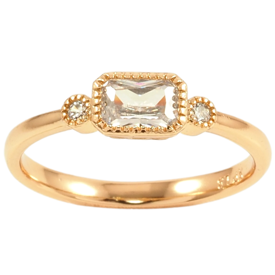 Каблучка Xuping Позолота 18K «Три кристали» фото №1 Каблучка Xuping Позолота 18K «Три кристали» фото №1