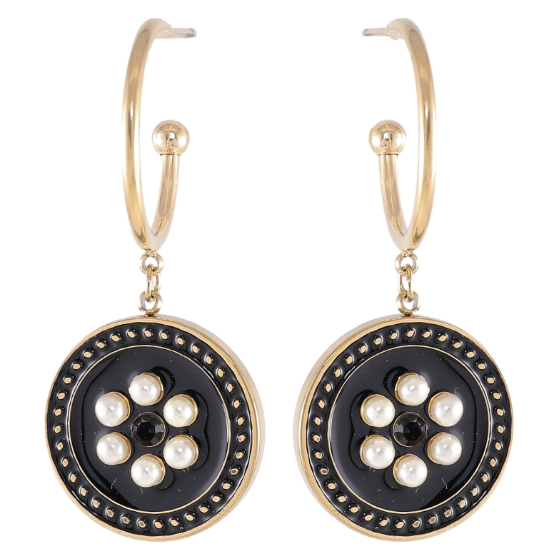Сережки Xuping TTM Stainless Steel колір 14K пусети «Круглі підвіски з чорною емаллю та перлинками» фото №1 Сережки Xuping TTM Stainless Steel колір 14K пусети «Круглі підвіски з чорною емаллю та перлинками» фото №1