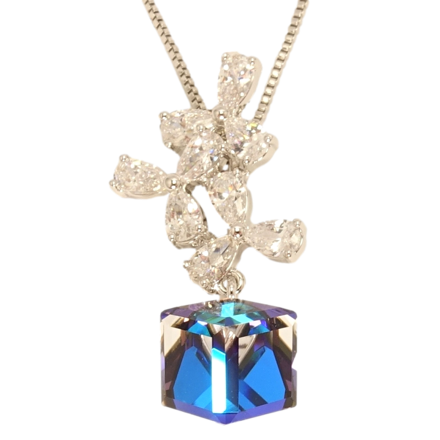 Кулон Xuping цвет Родий с кр-ми Swarovski на цепочке Цветочная феерия с кристальным кубом длина 39-44см фото №1 Кулон Xuping цвет Родий с кр-ми Swarovski на цепочке Цветочная феерия с кристальным кубом длина 39-44см фото №1