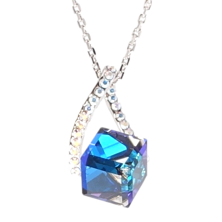 Кулон Xuping цвет Родий с кр-ми Swarovski на цепочке Кристальный куб с синим отливом длина 38,5-44см фото №14 Кулон Xuping цвет Родий с кр-ми Swarovski на цепочке Кристальный куб с синим отливом длина 38,5-44см фото №14