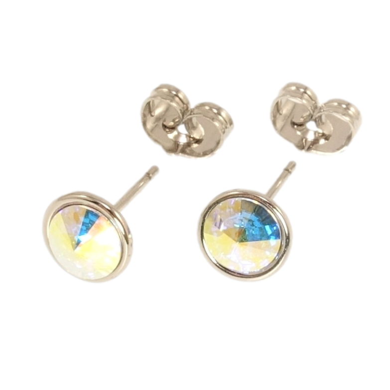 Сережки Xuping колір Родій з кристалами Swarovski пусети Кристал АВ в ободковій оправі ø 8мм фото №4 Сережки Xuping колір Родій з кристалами Swarovski пусети Кристал АВ в ободковій оправі ø 8мм фото №4