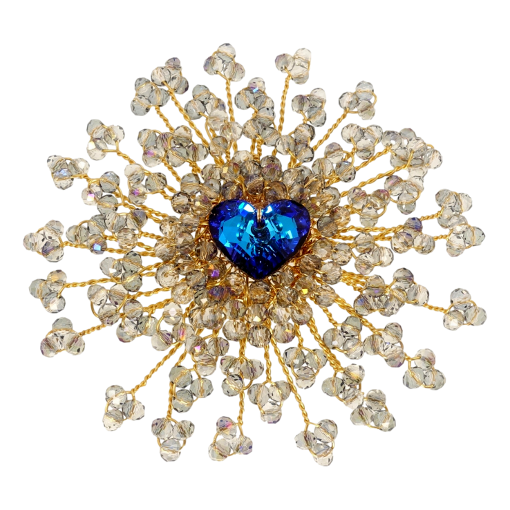 Брошь Xuping Позолота 18K Пышный цветок с синим сердечком и серыми бусинами фото №6 Брошь Xuping Позолота 18K Пышный цветок с синим сердечком и серыми бусинами фото №6