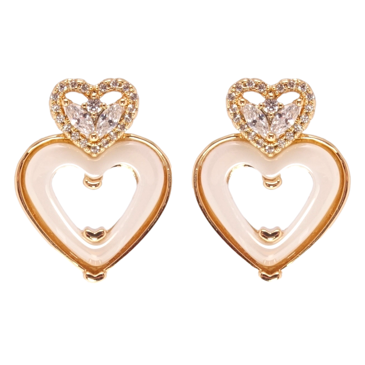 Серьги Xuping Позолота 18K пусеты Сердечки с белой керамикой и фианитами фото №14 Серьги Xuping Позолота 18K пусеты Сердечки с белой керамикой и фианитами фото №14
