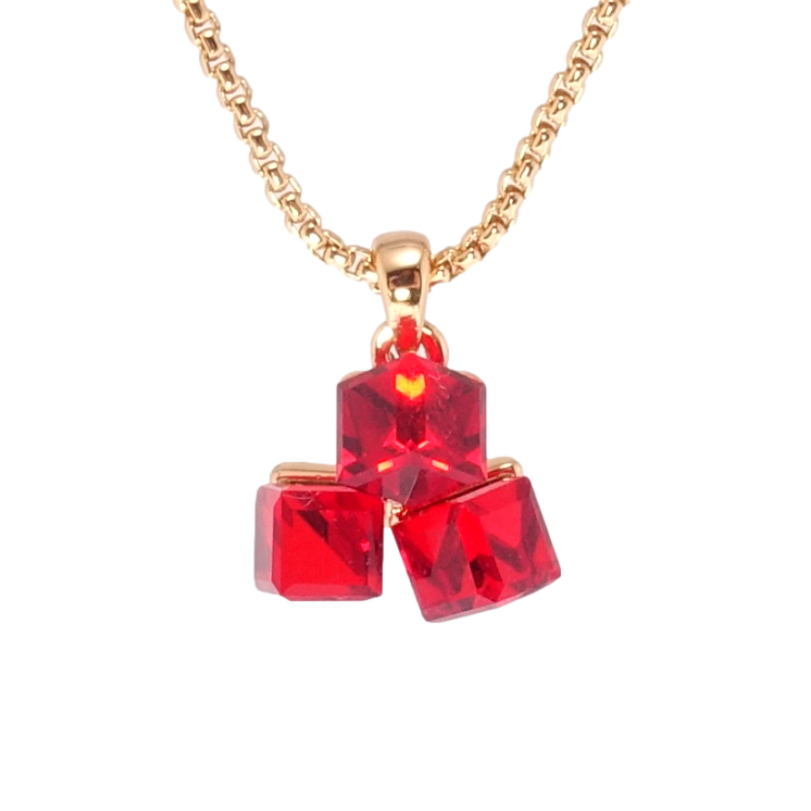 Кулон Xuping 18K с кр-ми Swarovski на цепочке Кристальные кубики Light Siam длина 40-45см х 1мм фото №1 Кулон Xuping 18K с кр-ми Swarovski на цепочке Кристальные кубики Light Siam длина 40-45см х 1мм фото №1