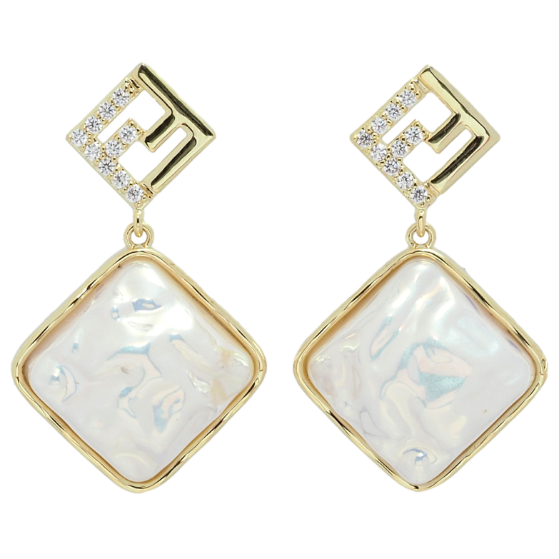 Сережки Xuping QQMM Позолота 14K пусети Перламутрові ромби візерунок на один бік фото №11 Сережки Xuping QQMM Позолота 14K пусети Перламутрові ромби візерунок на один бік фото №11